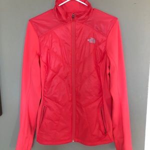 NEW Women’s North Face primaloft jacket